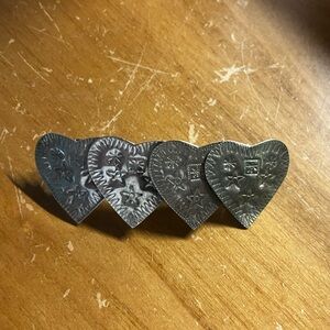 Colonial Style Silver Heart-Shaped Metal Hair Barrette